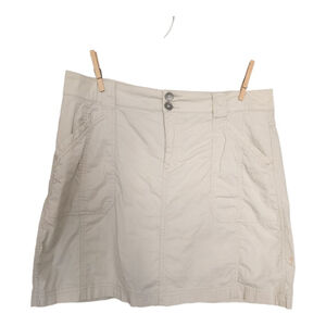 Dressbarn Khaki Skorts Size 12. Excellent condition